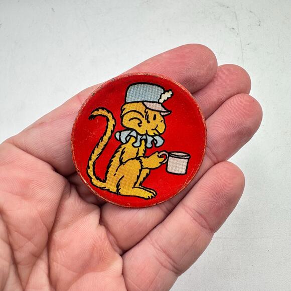 Vintage Ohio Art Tin Toy Tea Saucer Brooch - Circus Monkey Upcycled - Picture 4 of 4